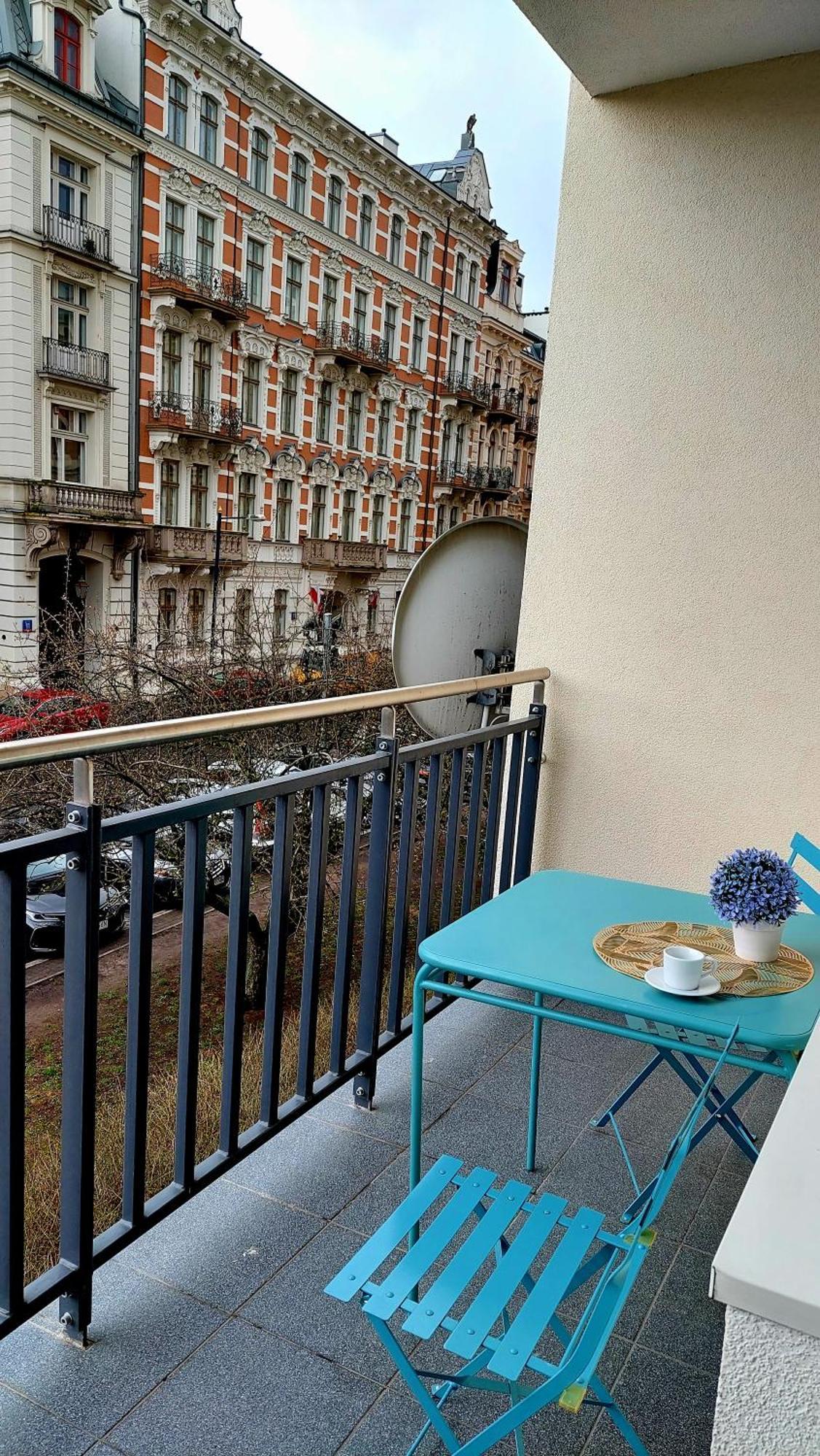 Comewa Apartments Varsavia Esterno foto